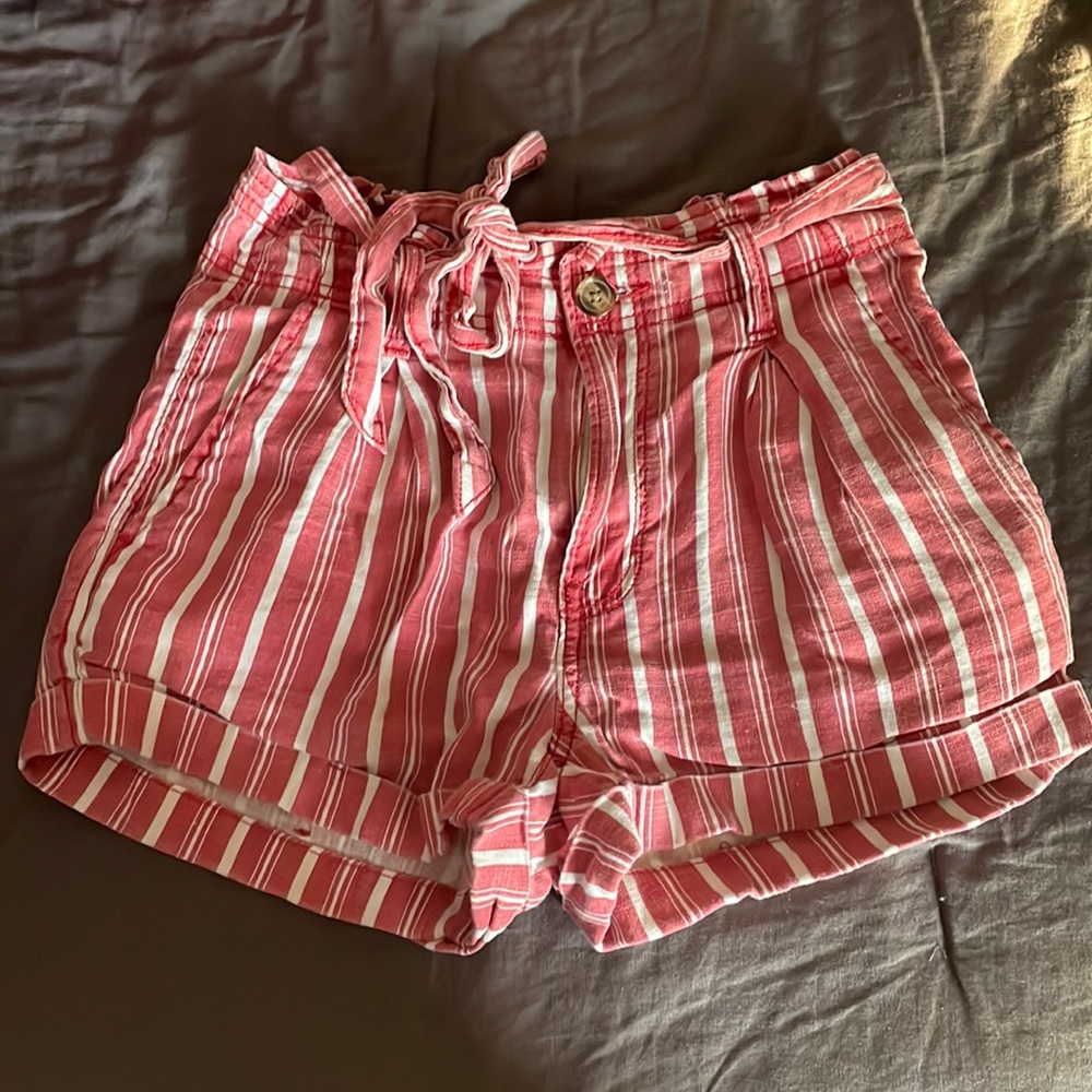 American Eagle super cute shorts!